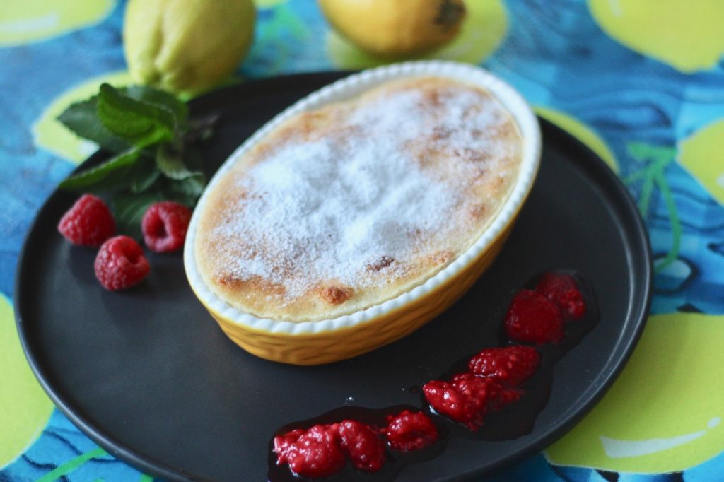 Kochen wie der Wirt/Topfen-Zitronenauflauf mit heißen Himbeeren