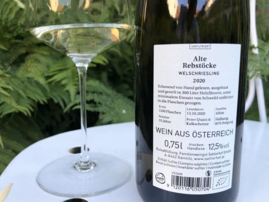 Klaus Egles Wein der Woche: Alte Rebstöcke, Welschriesling 2020, Sattlerhof