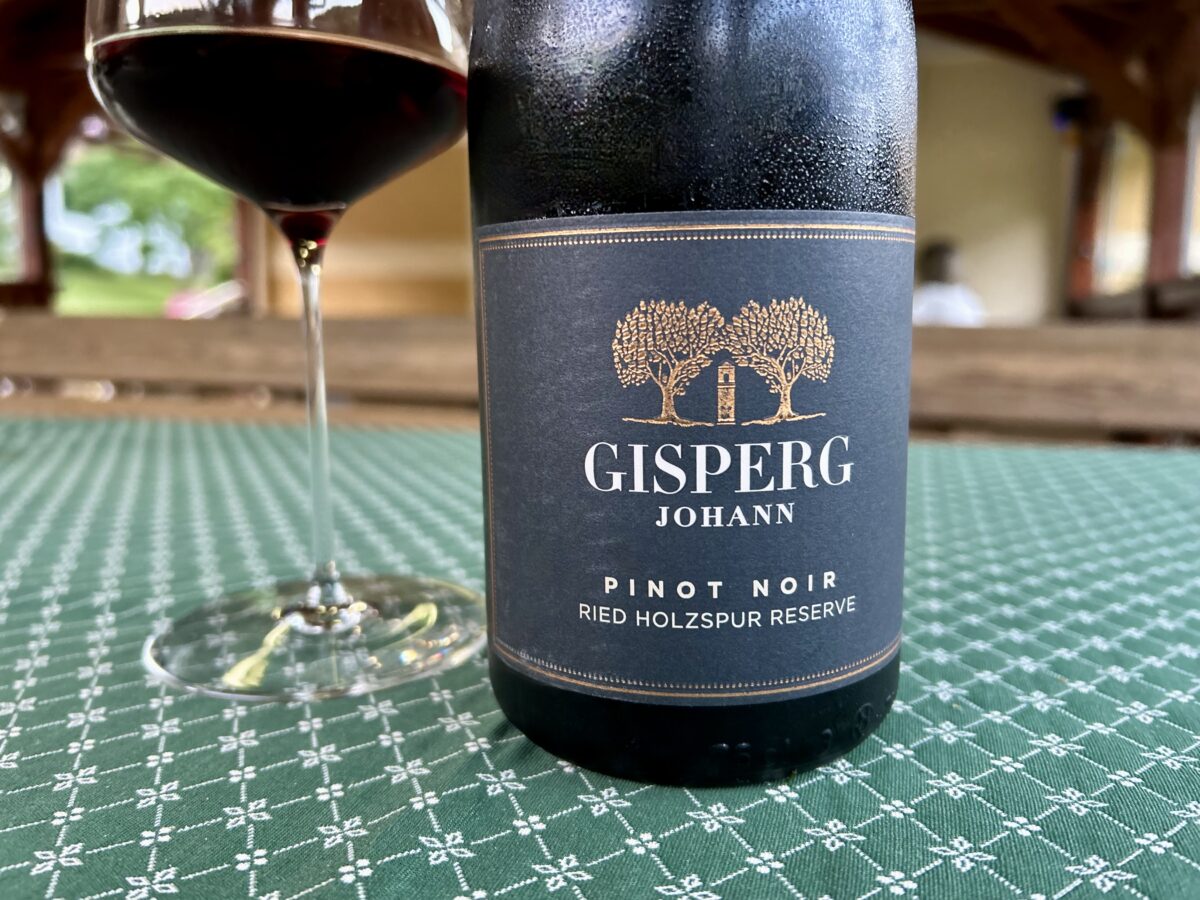 Klaus Egles Wein der Woche: Pinot Noir Ried Holzspur Reserve 2022, Weingut Gisperg, Teesdorf