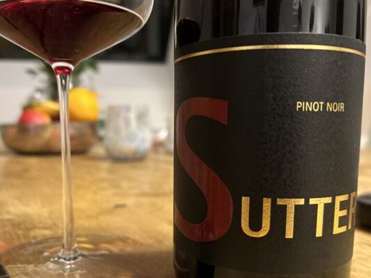 Klaus Egles Wein der Woche: Pinot Noir 2022, Weingut Sutter
